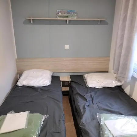 Mobil-home 公寓 纳博讷普拉日